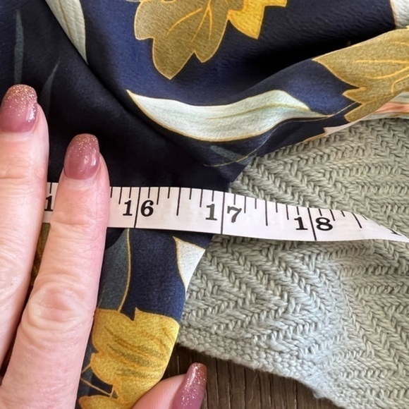 Flawless Satiny Top with Tie on the Side - Picture 15 of 16